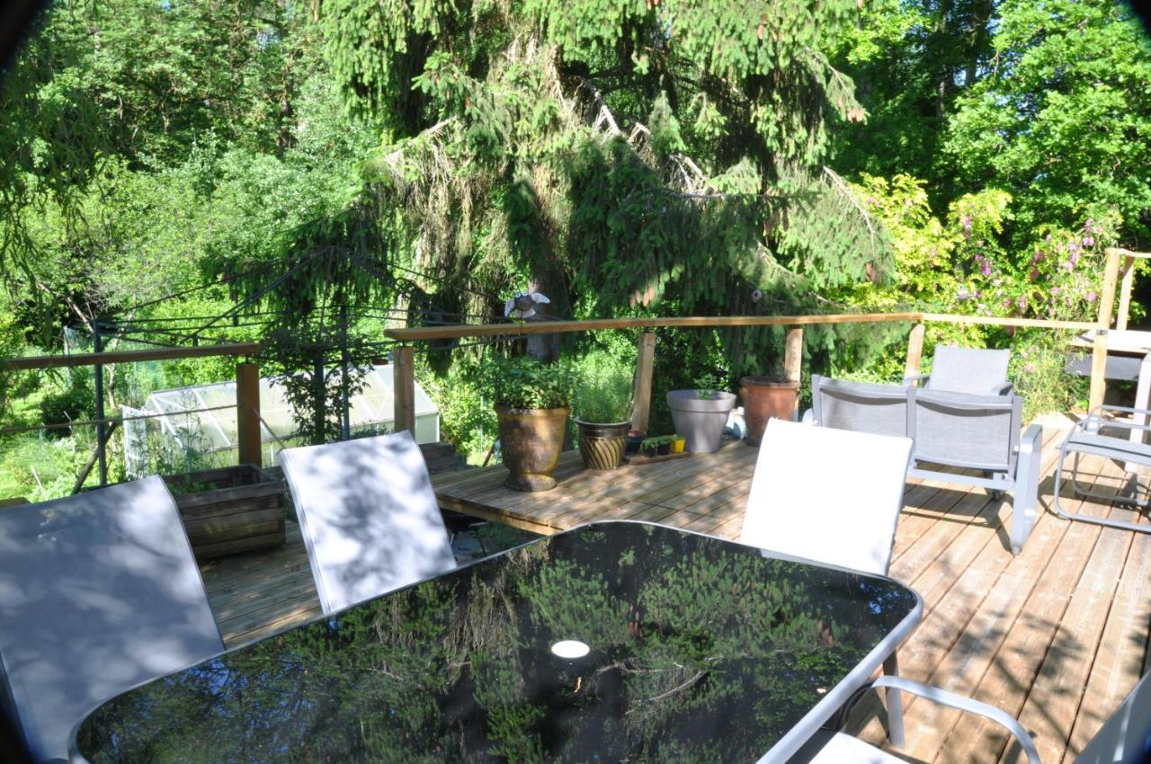 Un coin de forêt Courmas Extérieur photo
